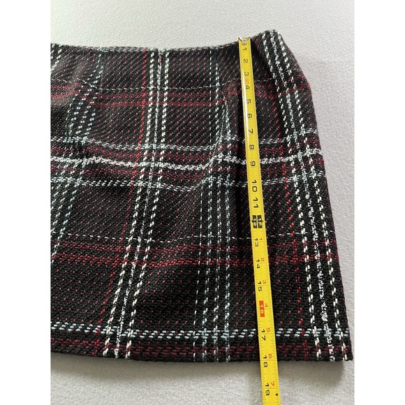 WHITE HOUSE BLACK MARKET Womens 12 Black Burgundy Silver Plaid Tweed Mini Skirt - Picture 7 of 9